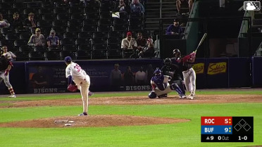 Trey Lipscomb homers (32) on a line drive to left field.