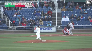 Jose Torres homers (2) on a fly ball to center field.