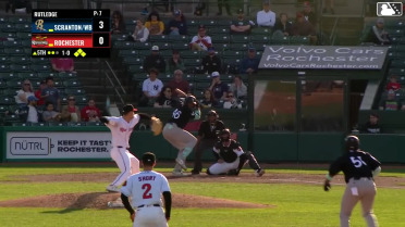 Ernesto Martinez Jr. hits a grand slam (1) to right center field. Max Schuemann scores. Yanquiel Fernández scores. Seth Brown scores.