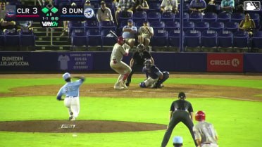 Lluveres Severino In play, run(s) to Manolfi Jimenez