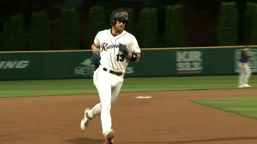 Riley Unroe hits a pair of home runs 