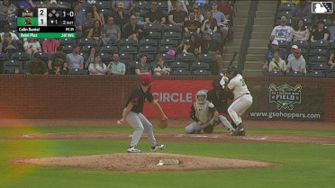 Axiel Plaz homers (3) on a fly ball to center field.