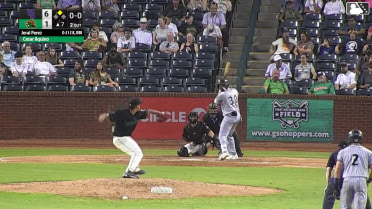 Jeral Perez doubles (8) on a sharp line drive to center fielder Edward Florentino. Kyle Lodise scores.