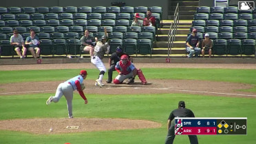 Hunter Fitz-Gerald doubles (33) on a sharp line drive to center fielder Tai Peete. Jonny Farmelo scores. Charlie Pagliarini to 3rd.