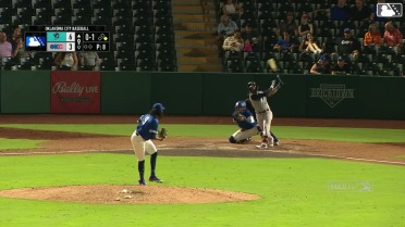 Pedro León's 23rd home run of the year