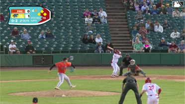 Twine Palmer In play, run(s) to Trent Farquhar