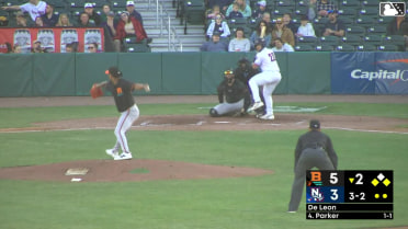 Aaron Parker singles on a ground ball to left fielder Alfredo Velásquez. Eddie Micheletti Jr. scores. Jace Bohrofen to 3rd. Aaron Parker to 2nd.