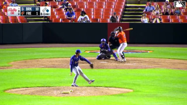 Colin Yeaman singles on a line drive to right fielder Yohairo Cuevas. Vance Honeycutt scores. Braylin Tavera to 3rd.