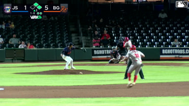 Devin Saltiban singles on a line drive to left fielder Tom Poole. Raider Tello scores. Brady Day to 3rd.