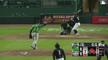 Davis Diaz doubles (9) on a fly ball to right fielder Esmith Pineda. Justin Riemer scores. Devin Taylor to 3rd.