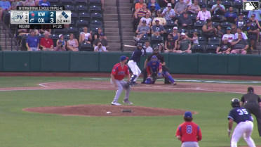 Blake Perkins doubles (3) on a sharp line drive to right fielder Justin Dean. Ralphy Velazquez scores. George Valera to 3rd.