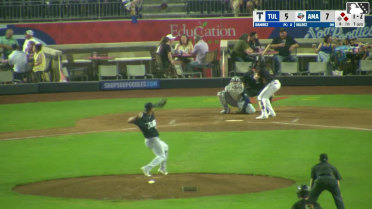 Jesus Valdez homers (1) on a fly ball to left center field. Demetrio Crisantes scores. Ben McLaughlin scores.