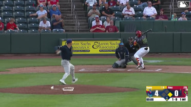 Jesús Báez homers (16) on a fly ball to center field. Rainiel Rodriguez scores.