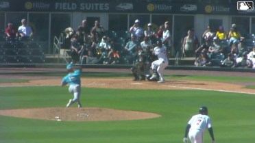 Adisyn Coffey Ball to Jett Williams