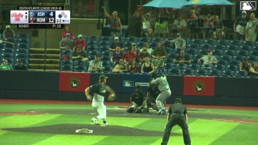 Tyler Schoff In play, run(s) to Freuddy Batista