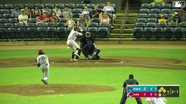 Charlie Pagliarini doubles (27) on a sharp line drive to right fielder Alberto Rodriguez. Bill Knight scores. Jonny Farmelo scores. Boston Smith to 3rd.