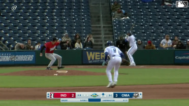 Brandon Drury doubles (3) on a line drive to right fielder Esmerlyn Valdez. Gavin Cross scores.