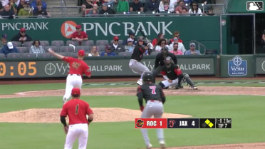 Cade Gibson In play, run(s) to Robert Hassell III