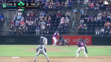 Ryan Nicholson out on a sacrifice fly to left fielder Curtis Washington Jr. in foul territory. Johan Macias scores. Juan Flores scores. Matt Coutney to 3rd. Throwing error by left fielder Curtis Washington Jr.
