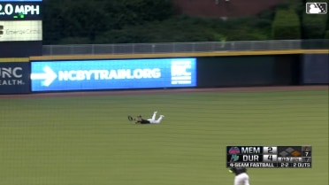 Tristan Peters' diving catch