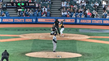 Grae Kessinger doubles (1) on a line drive to center fielder Yeremy Cabrera. Sam Biller scores. John Bay to 3rd.