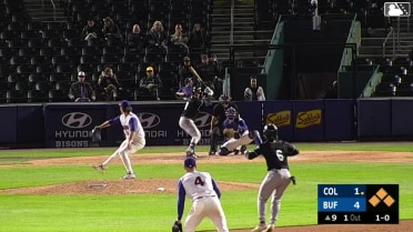 Dom Nuñez reaches on a fielding error by second baseman Tyler Fitzgerald. Kahlil Watson scores. Milan Tolentino to 2nd. Kody Huff out at home, second baseman Tyler Fitzgerald to catcher William Simoneit.