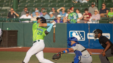 Seven-Run Second Sends Tortugas to Series Victory