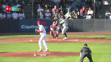 Michael Arroyo's two-run homer