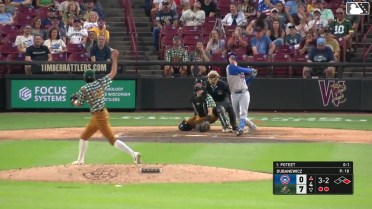 Logan Poteet singles on a fly ball to shortstop Luiyin Alastre. Kade Snell scores.