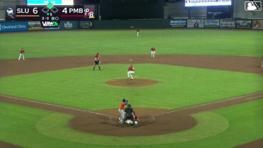 Kevin Villavicencio singles on a ground ball to right fielder Luis Pino. Simon Juan scores.