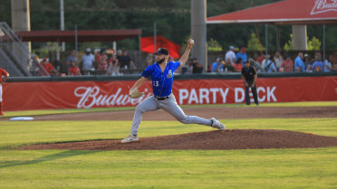 Shuckers Fall to Lookouts on Late Comeback