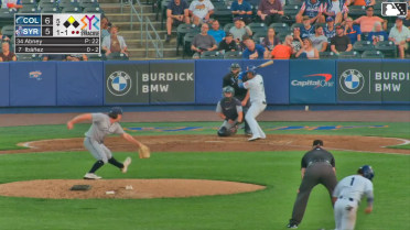 Alaska Abney In play, run(s) to Andy Ibáñez