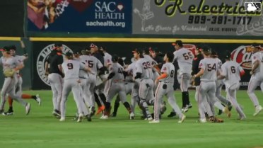 Lisbel Diaz catches the final out