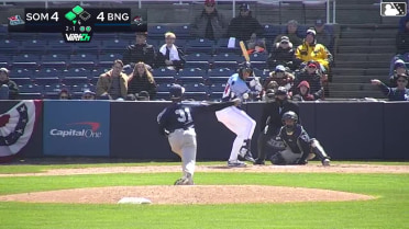 Michael Arias In play, run(s) to JT Schwartz