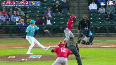 Chase Davis grounds into a double play, shortstop Daniel Vazquez to first baseman Brett Squires. Miguel Ugueto out at 2nd. Chase Davis out at 1st.