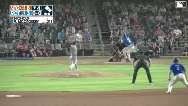 Mac McCroskey singles on a ground ball to center fielder Mac Horvath. Juan Flores scores. Jake Thompson to 3rd.
