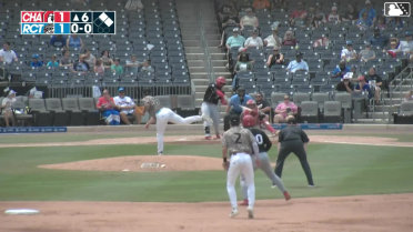 Cam Collier singles on a line drive to right fielder David Calabrese. Leo Balcazar scores. Carter Graham to 3rd.