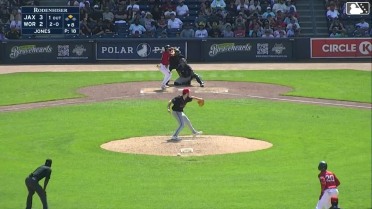 Stephen Jones In play, run(s) to Braiden Ward