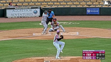 Anthony Huezo doubles (3) on a line drive to right fielder Junior Garcia. Xavier Neyens scores.