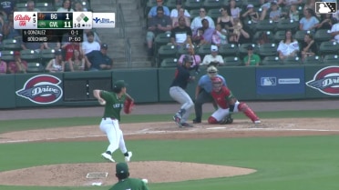J.D. Gonzalez homers (2) on a fly ball to left center field. Marshall Toole scores.