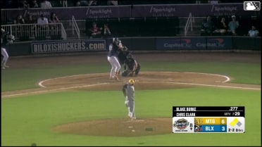 Blake Burke homers (28) on a line drive to right field. Josiah Ragsdale scores. Jesús Made scores.