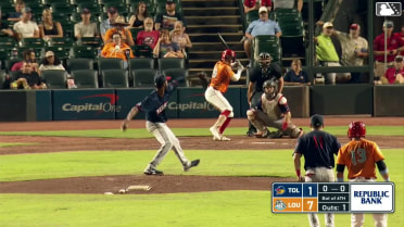 Carl Edwards Jr. In play, run(s) to Edwin Arroyo