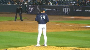Mason Peters fans 9 in four hitless frames