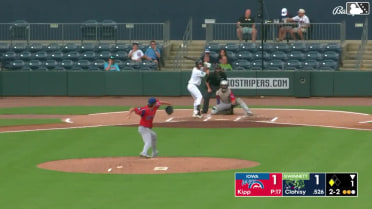Patrick Clohisy doubles (4) on a line drive to right fielder Chas McCormick. Ha-Seong Kim scores.