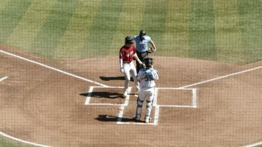 Dodgers  prospect Mike Sirota wallops his first homer