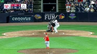 Seby Zavala homers (2) on a fly ball to left center field.