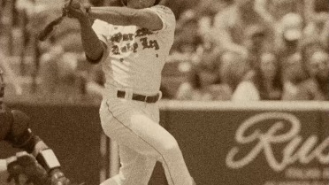 Valdez hits vintage homer for Ruby Legs