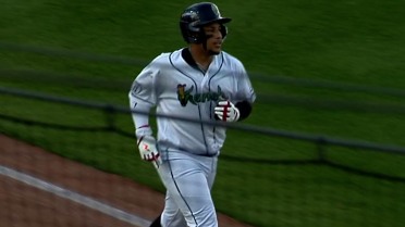 Eduardo Tait's two-homer day