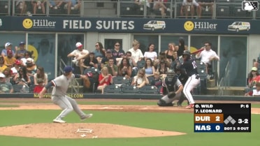 Eddys Leonard homers (10) on a line drive to left center field.
