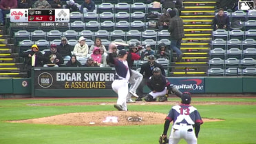 Thayron Liranzo homers (5) on a fly ball to right center field.